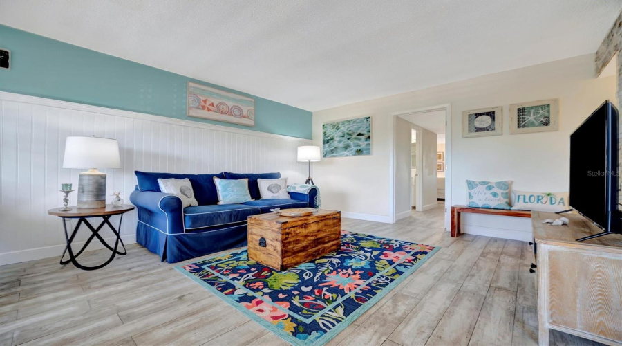 Bradenton, Florida 34205, 1 Bedroom Bedrooms, ,1 Bathroombathrooms,Residential,For Sale,30Th,0,Mfra4688153