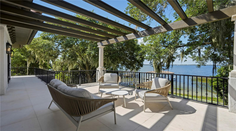 Windermere, Florida 34786, 5 Bedroom Bedrooms, ,4 Bathroombathrooms,Residential,For Sale,2Nd,0,Mfro6422976