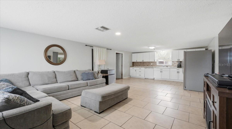 Avon Park, Florida 33825, 3 Bedroom Bedrooms, ,1 Bathroombathrooms,Residential,For Sale,Verona,0,Mfrp4939160