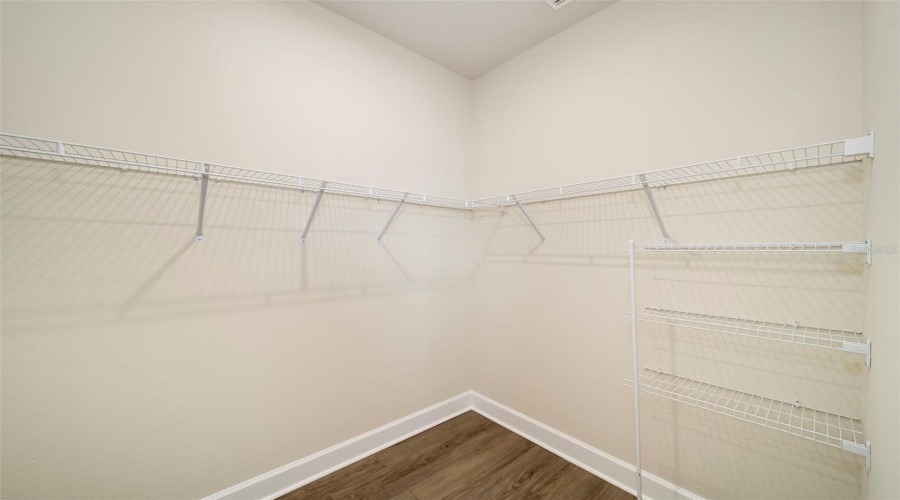 Bradenton, Florida 34211, 3 Bedroom Bedrooms, ,2 Bathroombathrooms,Residential,For Sale,Crimson,0,Mfra4704094