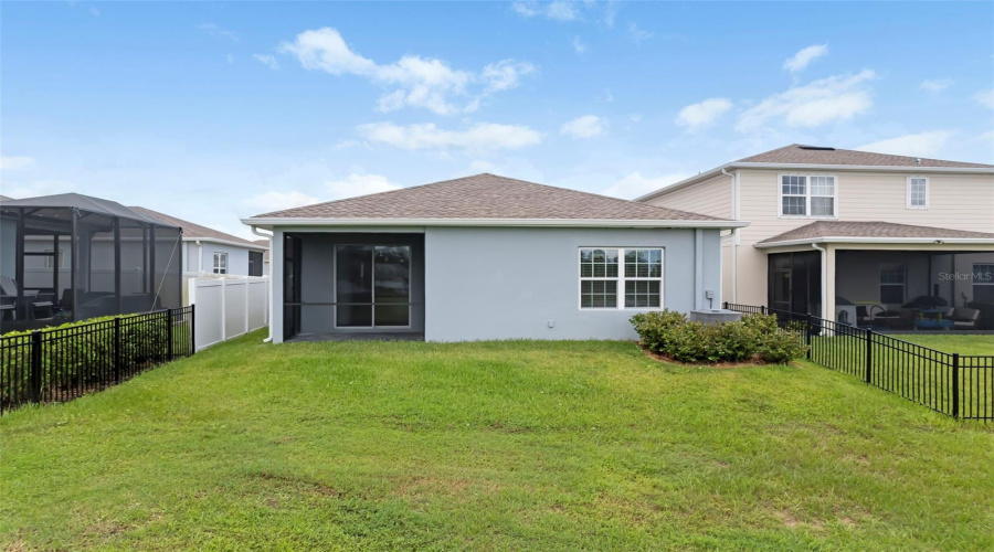 Bradenton, Florida 34211, 3 Bedroom Bedrooms, ,2 Bathroombathrooms,Residential,For Sale,Crimson,0,Mfra4704094