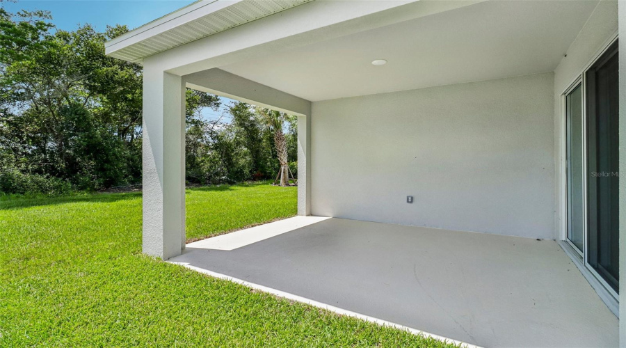 Rear Covered Lanai / View