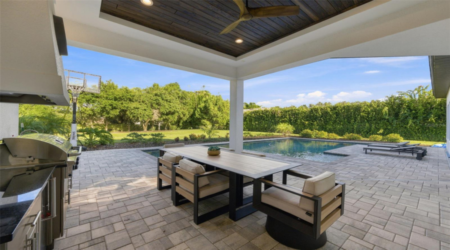 New Port Richey, Florida 34655, 4 Bedroom Bedrooms, ,4 Bathroombathrooms,Residential,For Sale,Oak Meadow,0,Mfrw7888852
