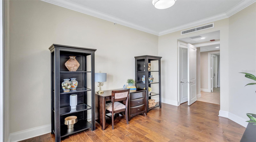 Office/Den/Flex Room