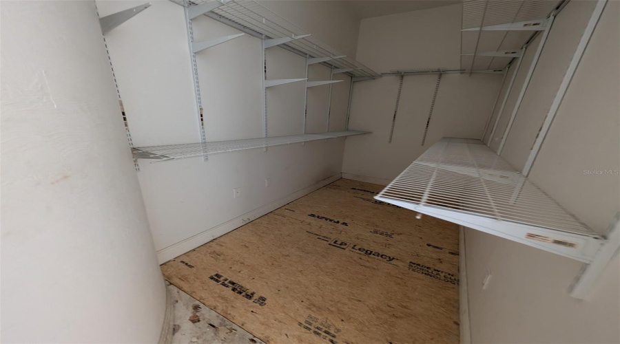 Sarasota, Florida 34239, 3 Bedroom Bedrooms, ,2 Bathroombathrooms,Residential,For Sale,Hawthorne,0,Mfra4694520