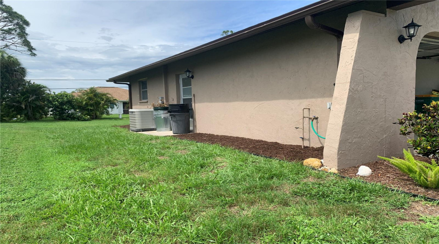 Port Charlotte, Florida 33948, 2 Bedroom Bedrooms, ,2 Bathroombathrooms,Residential,For Sale,Ackerman,0,Mfrc7529958