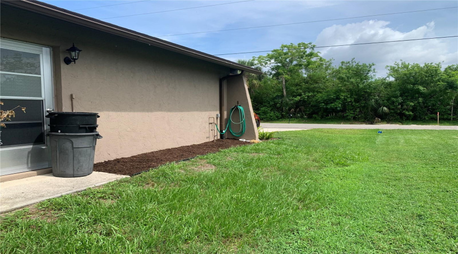 Port Charlotte, Florida 33948, 2 Bedroom Bedrooms, ,2 Bathroombathrooms,Residential,For Sale,Ackerman,0,Mfrc7529958