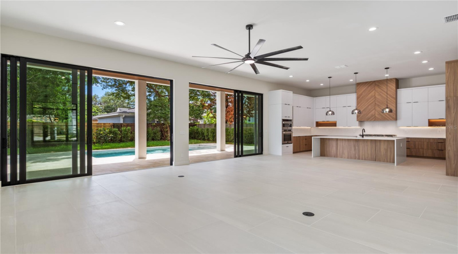 Orlando, Florida 32803, 3 Bedroom Bedrooms, ,3 Bathroombathrooms,Residential,For Sale,Summerlin,0,Mfro6407103