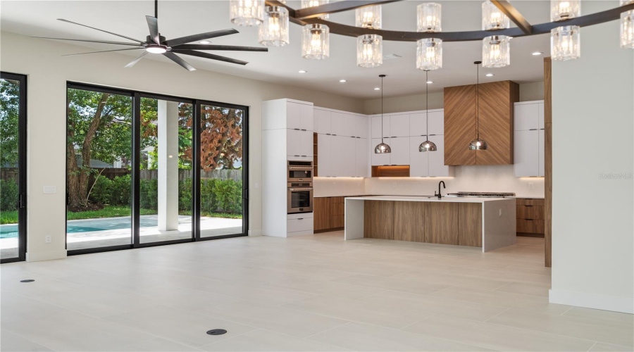 Orlando, Florida 32803, 3 Bedroom Bedrooms, ,3 Bathroombathrooms,Residential,For Sale,Summerlin,0,Mfro6407103