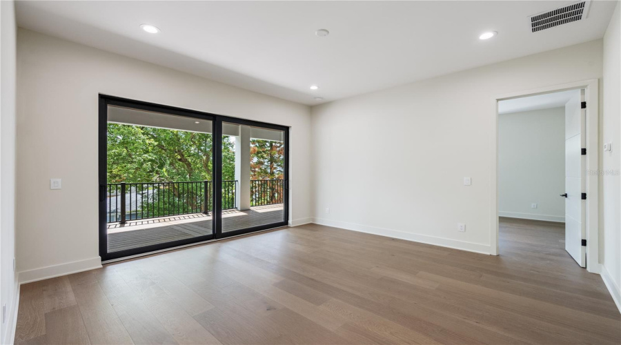 Orlando, Florida 32803, 3 Bedroom Bedrooms, ,3 Bathroombathrooms,Residential,For Sale,Summerlin,0,Mfro6407103