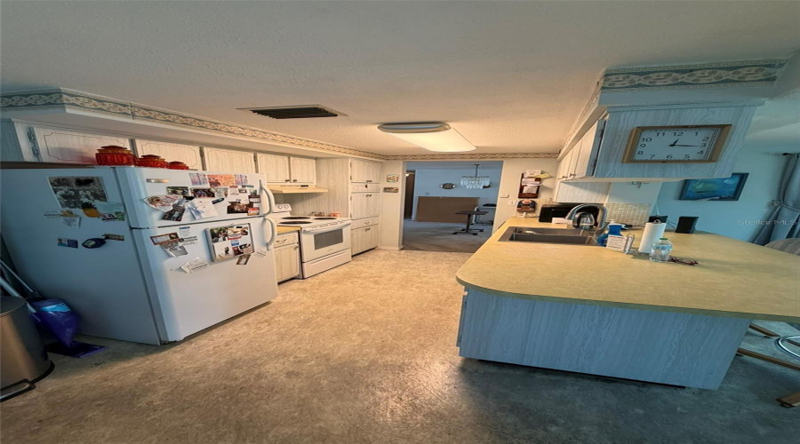 Holiday, Florida 34690, 2 Bedroom Bedrooms, ,2 Bathroombathrooms,Residential,For Sale,Flotilla,0,Mfrtb8542308