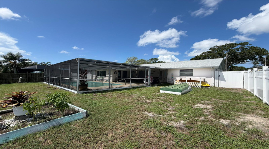 Holiday, Florida 34690, 2 Bedroom Bedrooms, ,2 Bathroombathrooms,Residential,For Sale,Flotilla,0,Mfrtb8542308