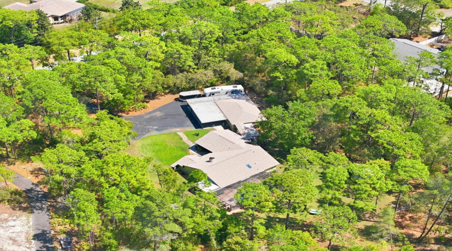 Bird'S Eye View Of Home &Amp; Garage