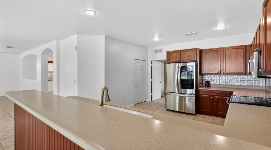 Punta Gorda, Florida 33980, 5 Bedroom Bedrooms, ,3 Bathroombathrooms,Residential,For Sale,River Bank,0,Mfrn6143467