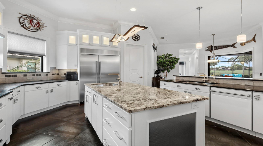 Bradenton, Florida 34202, 3 Bedroom Bedrooms, ,3 Bathroombathrooms,Residential,For Sale,Leopard Creek,0,Mfra4701686