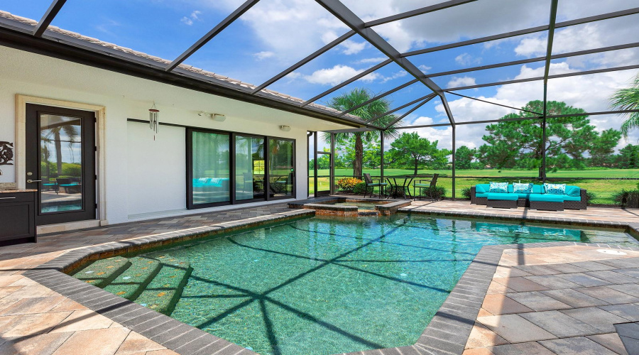 Bradenton, Florida 34202, 3 Bedroom Bedrooms, ,3 Bathroombathrooms,Residential,For Sale,Leopard Creek,0,Mfra4701686