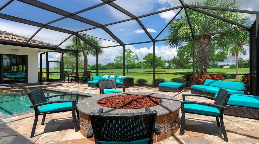 Bradenton, Florida 34202, 3 Bedroom Bedrooms, ,3 Bathroombathrooms,Residential,For Sale,Leopard Creek,0,Mfra4701686