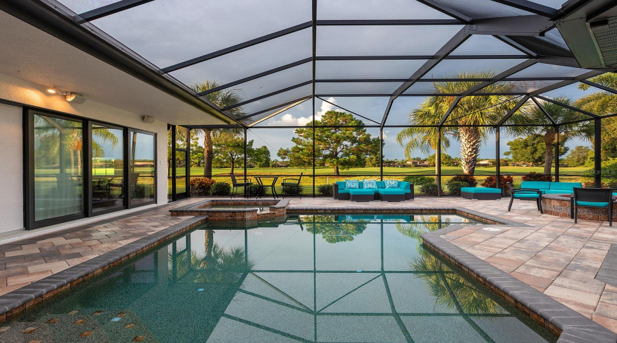 Bradenton, Florida 34202, 3 Bedroom Bedrooms, ,3 Bathroombathrooms,Residential,For Sale,Leopard Creek,0,Mfra4701686