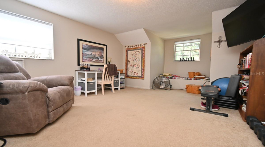 Oversized 3Rd Bdrm On The 2Nd Floor