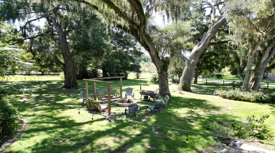 Got Fire Pit? - No Hoa In This Area To Say &Quot;No&Quot;