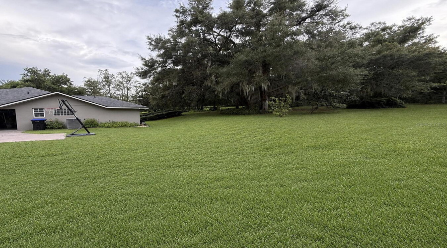 Mount Dora, Florida 32757, 3 Bedroom Bedrooms, ,2 Bathroombathrooms,Residential,For Sale,Edmund,0,Mfro6393908