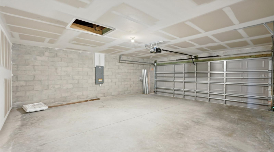 Weeki Wachee, Florida 34614, 4 Bedroom Bedrooms, ,2 Bathroombathrooms,Residential,For Sale,Dusky Sparrow,0,Mfrc7520784
