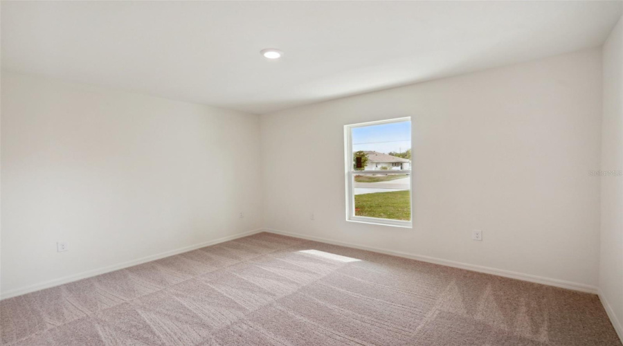 Weeki Wachee, Florida 34614, 4 Bedroom Bedrooms, ,2 Bathroombathrooms,Residential,For Sale,Dusky Sparrow,0,Mfrc7520784