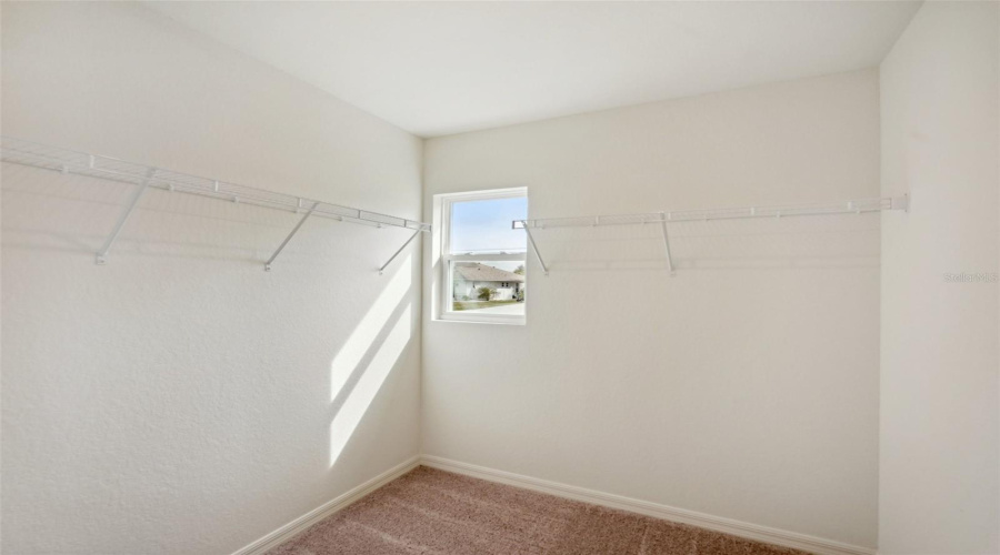 Weeki Wachee, Florida 34614, 4 Bedroom Bedrooms, ,2 Bathroombathrooms,Residential,For Sale,Dusky Sparrow,0,Mfrc7520784
