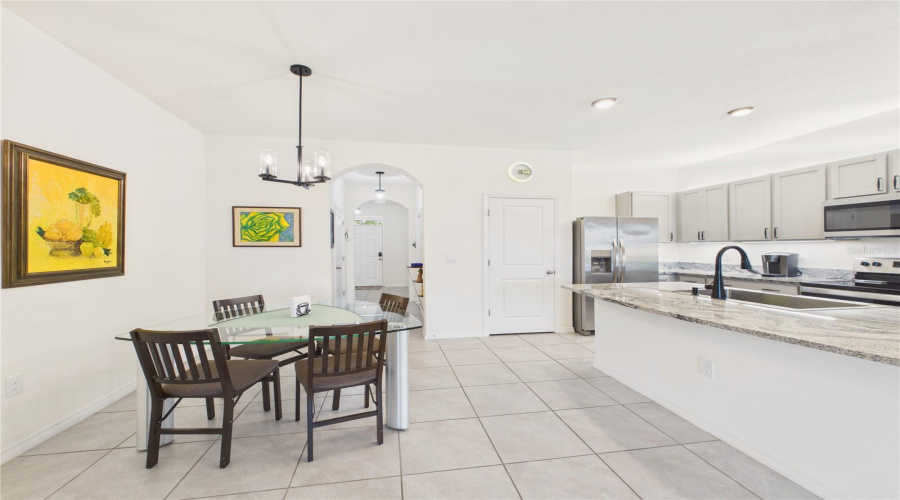 Wildwood, Florida 34785, 3 Bedroom Bedrooms, ,2 Bathroombathrooms,Residential,For Sale,Dragonfly Drive,0,Mfrg5114853