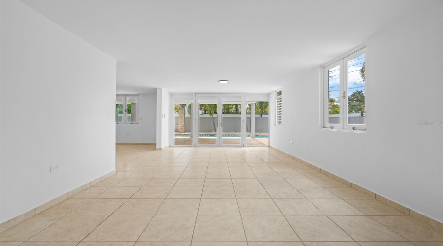 Dorado, Puerto Rico 00646, 5 Bedroom Bedrooms, ,3 Bathroombathrooms,Residential,For Sale,Golfo De Alaska,0,Mfrpr9123695