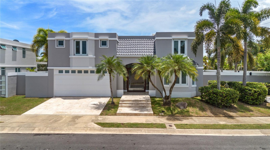Dorado, Puerto Rico 00646, 5 Bedroom Bedrooms, ,3 Bathroombathrooms,Residential,For Sale,Golfo De Alaska,0,Mfrpr9123695