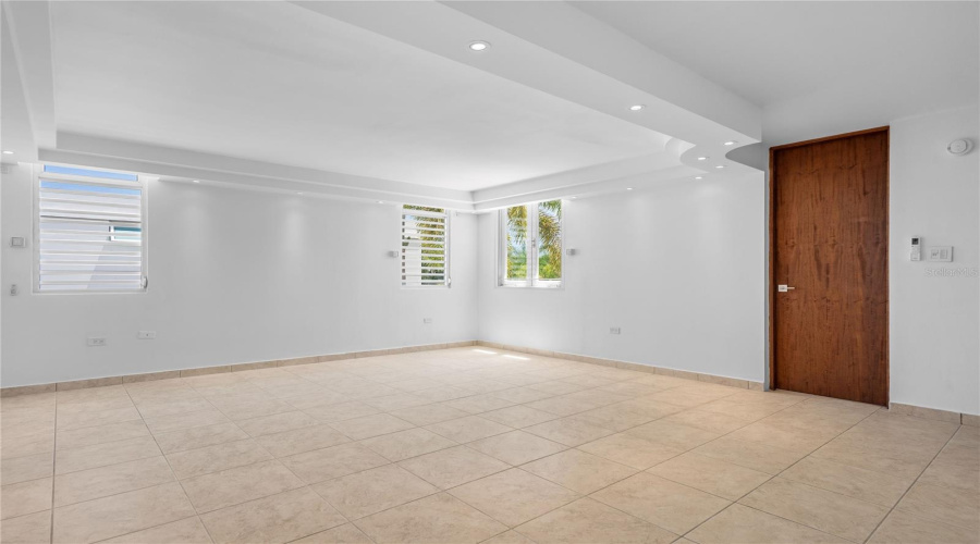 Dorado, Puerto Rico 00646, 5 Bedroom Bedrooms, ,3 Bathroombathrooms,Residential,For Sale,Golfo De Alaska,0,Mfrpr9123695