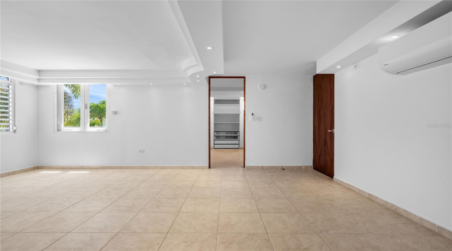 Dorado, Puerto Rico 00646, 5 Bedroom Bedrooms, ,3 Bathroombathrooms,Residential,For Sale,Golfo De Alaska,0,Mfrpr9123695