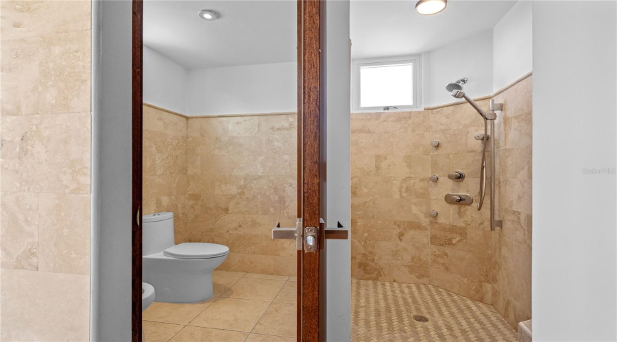 Dorado, Puerto Rico 00646, 5 Bedroom Bedrooms, ,3 Bathroombathrooms,Residential,For Sale,Golfo De Alaska,0,Mfrpr9123695