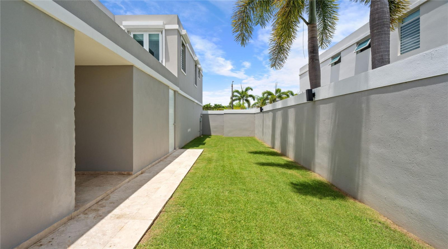 Dorado, Puerto Rico 00646, 5 Bedroom Bedrooms, ,3 Bathroombathrooms,Residential,For Sale,Golfo De Alaska,0,Mfrpr9123695