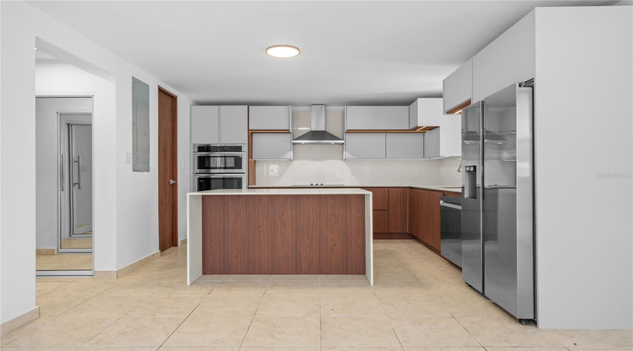Dorado, Puerto Rico 00646, 5 Bedroom Bedrooms, ,3 Bathroombathrooms,Residential,For Sale,Golfo De Alaska,0,Mfrpr9123695