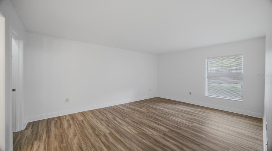 Tampa, Florida 33613, 2 Bedroom Bedrooms, ,2 Bathroombathrooms,Residential,For Sale,Hanging Moss,0,Mfrtb8541235