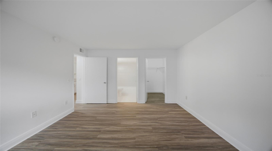 Tampa, Florida 33613, 2 Bedroom Bedrooms, ,2 Bathroombathrooms,Residential,For Sale,Hanging Moss,0,Mfrtb8541235