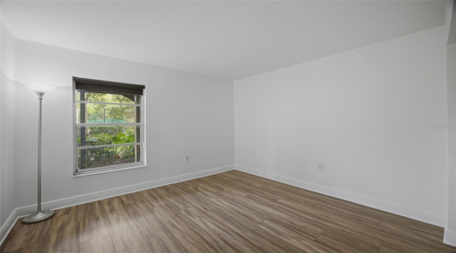 Tampa, Florida 33613, 2 Bedroom Bedrooms, ,2 Bathroombathrooms,Residential,For Sale,Hanging Moss,0,Mfrtb8541235