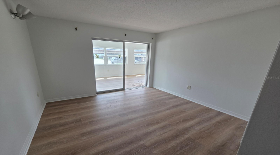 New Port Richey, Florida 34652, 2 Bedroom Bedrooms, ,2 Bathroombathrooms,Residential,For Sale,Amulet,0,Mfrtb8542711