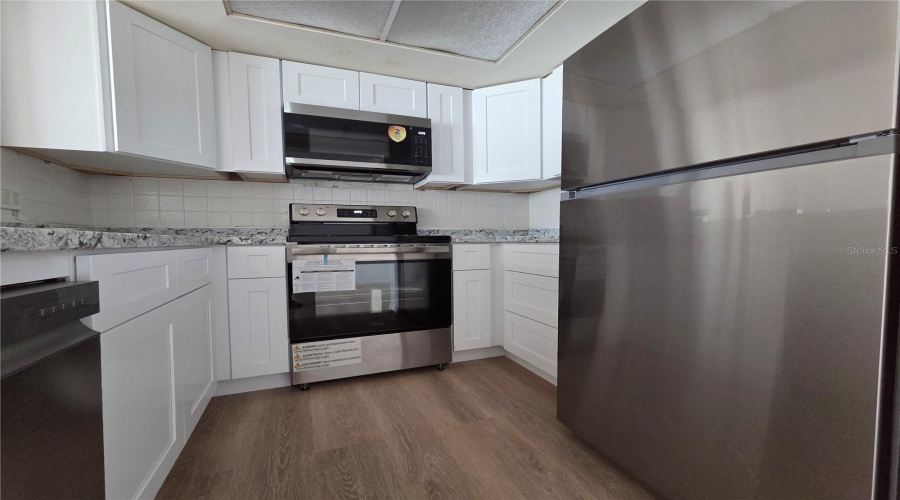 New Port Richey, Florida 34652, 2 Bedroom Bedrooms, ,2 Bathroombathrooms,Residential,For Sale,Amulet,0,Mfrtb8542711