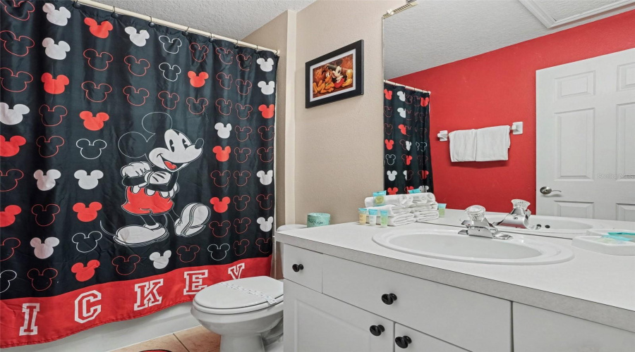 On-Suite Bathroom For Mickey Mouse Bedroom