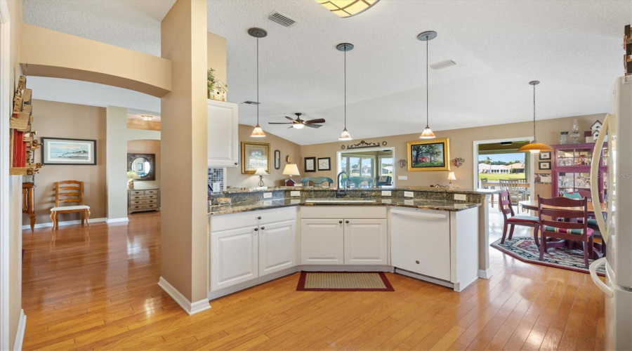 Large Bar Counter Island