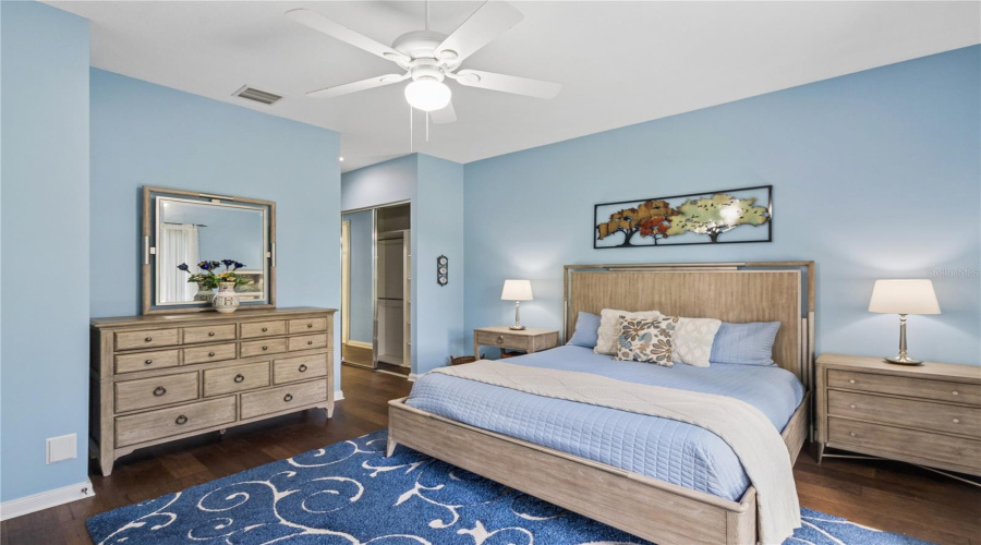 Orlando, Florida 32827, 3 Bedroom Bedrooms, ,2 Bathroombathrooms,Residential,For Sale,Gennaro Ln,0,Mfro6436693