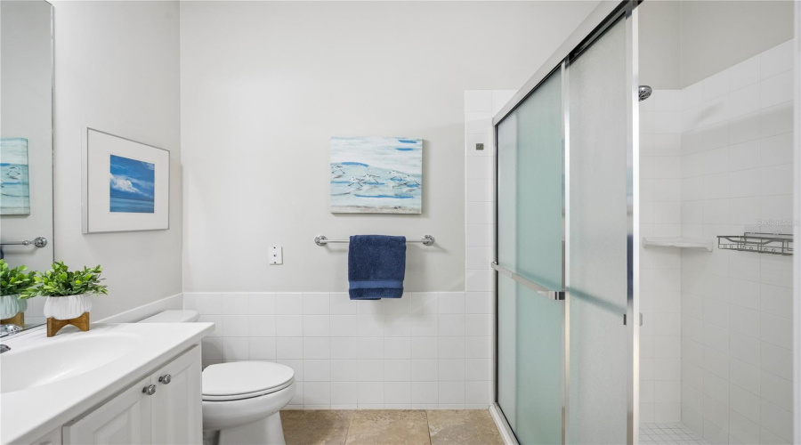 Orlando, Florida 32827, 3 Bedroom Bedrooms, ,2 Bathroombathrooms,Residential,For Sale,Gennaro Ln,0,Mfro6436693