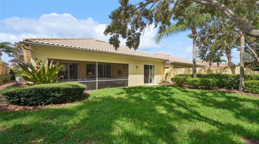 Orlando, Florida 32827, 3 Bedroom Bedrooms, ,2 Bathroombathrooms,Residential,For Sale,Gennaro Ln,0,Mfro6436693