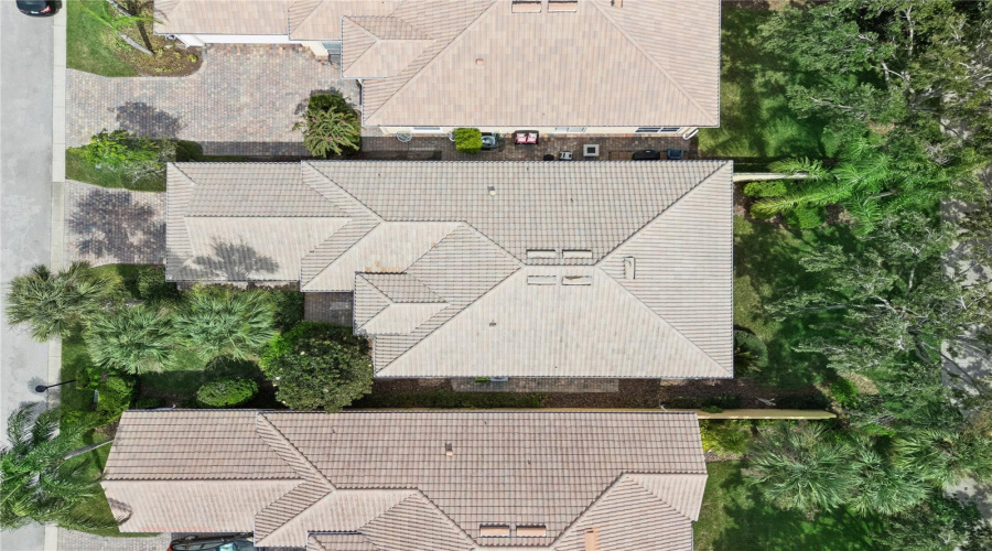 Orlando, Florida 32827, 3 Bedroom Bedrooms, ,2 Bathroombathrooms,Residential,For Sale,Gennaro Ln,0,Mfro6436693