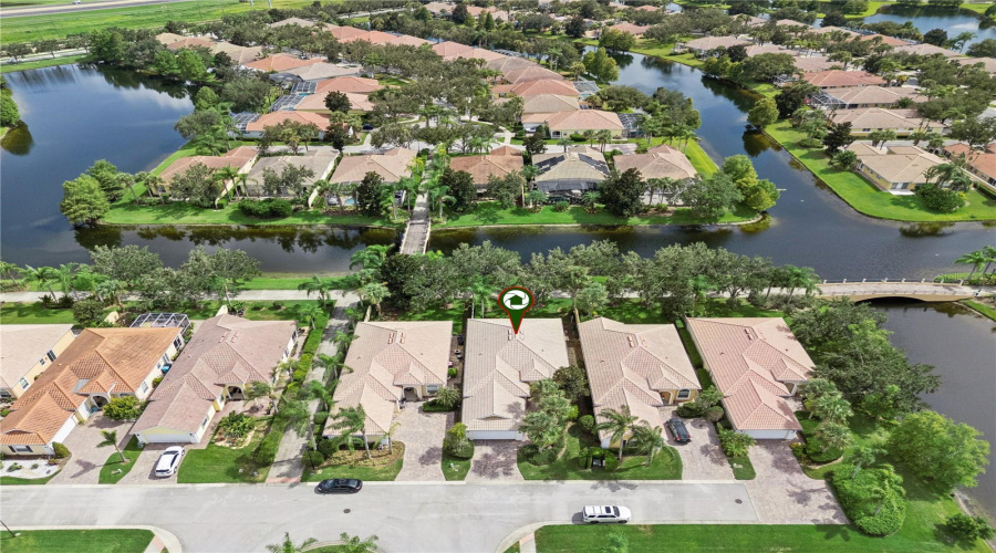 Orlando, Florida 32827, 3 Bedroom Bedrooms, ,2 Bathroombathrooms,Residential,For Sale,Gennaro Ln,0,Mfro6436693