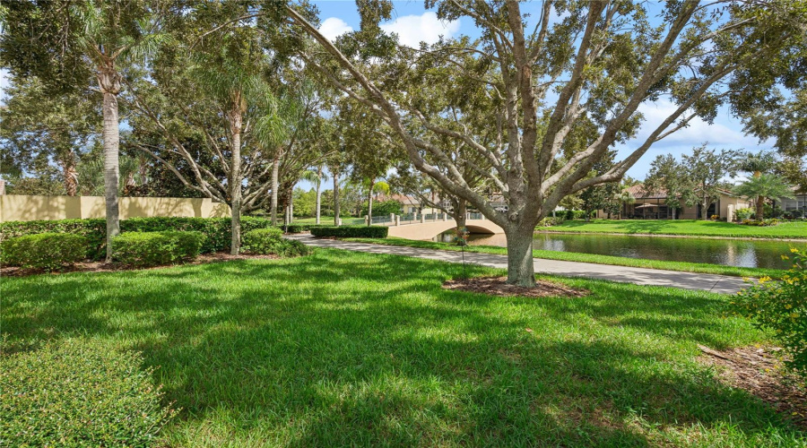 Orlando, Florida 32827, 3 Bedroom Bedrooms, ,2 Bathroombathrooms,Residential,For Sale,Gennaro Ln,0,Mfro6436693