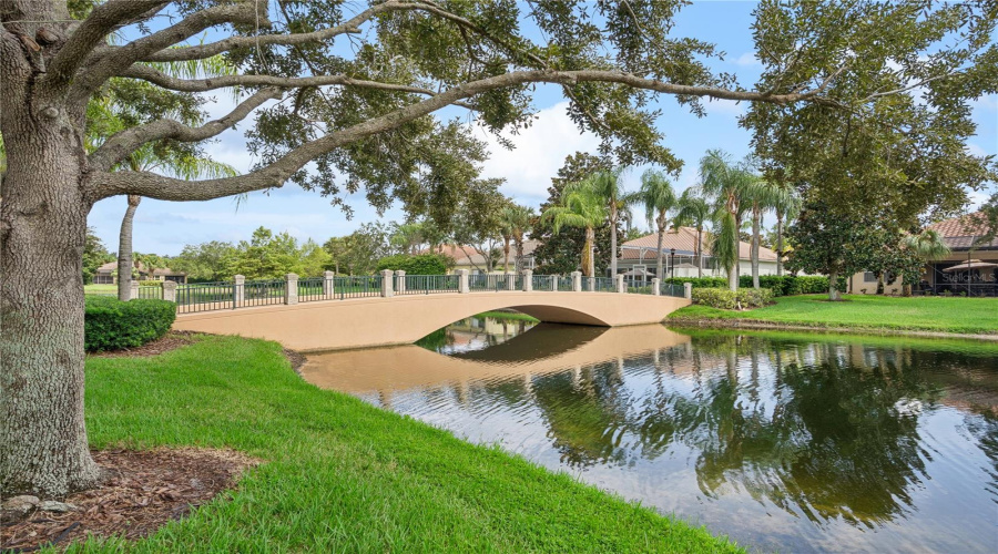 Orlando, Florida 32827, 3 Bedroom Bedrooms, ,2 Bathroombathrooms,Residential,For Sale,Gennaro Ln,0,Mfro6436693